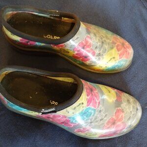 Women's sloggers